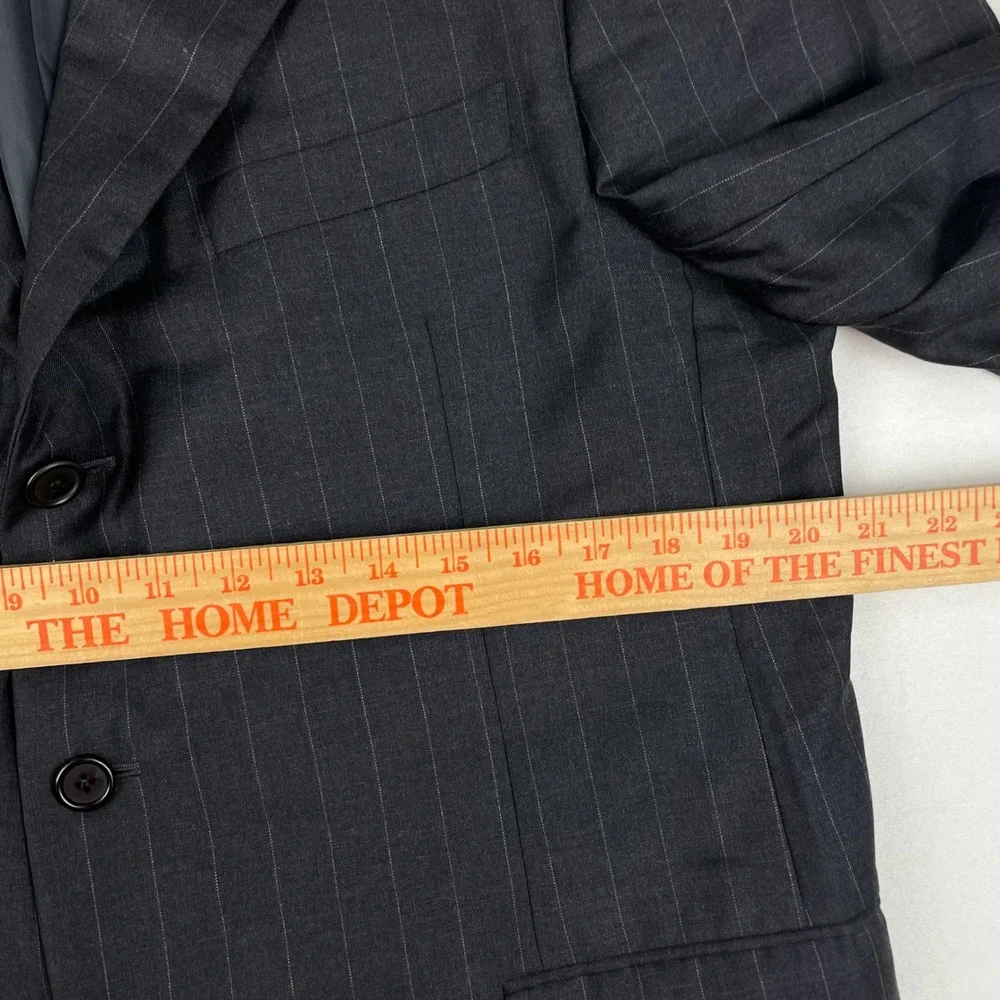 Hickey Freeman Loro Piana Tasmanian Super 120 Pinstripe Blazer 43R Charcoal Grey